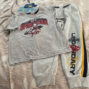 Marvel Spider-Man Tee and Jogger Sweatpants Set Size 6